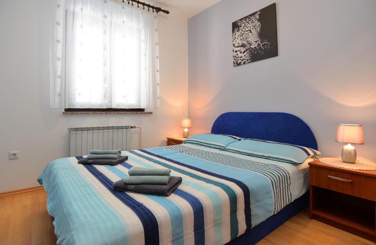 Apartments Milka 2074 Poreč Exterior foto