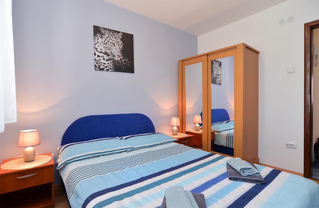 Apartments Milka 2074 Poreč Exterior foto