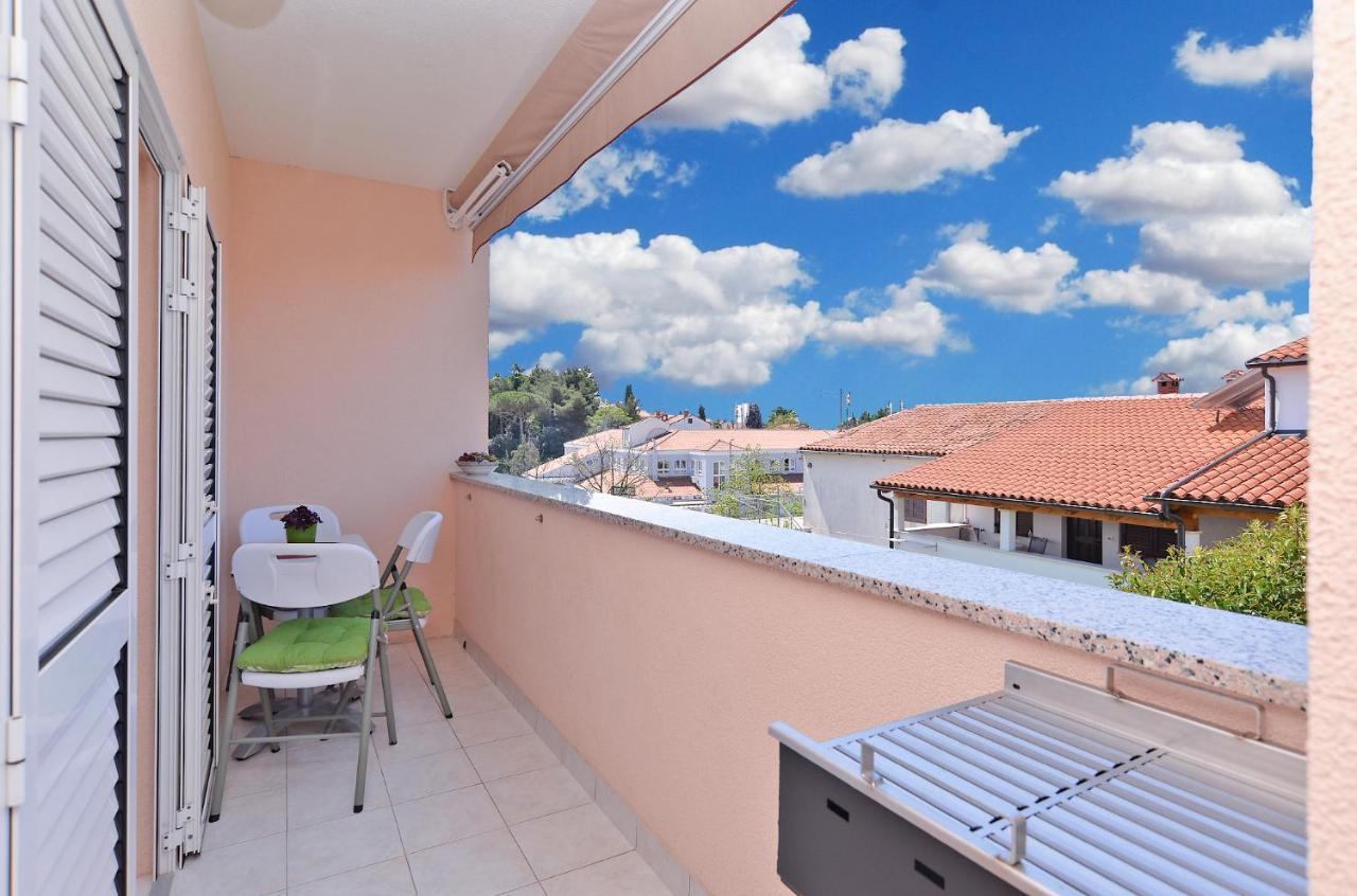 Apartments Milka 2074 Poreč Exterior foto
